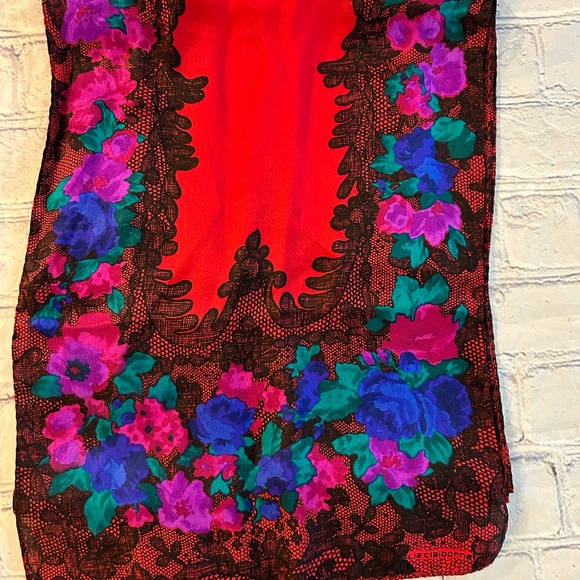 VINTAGE LIZ CLAIBORNE RED/BLACK/PURPLE MULTI COLORED SILK OBLONG SCARF - Picture 4 of 5